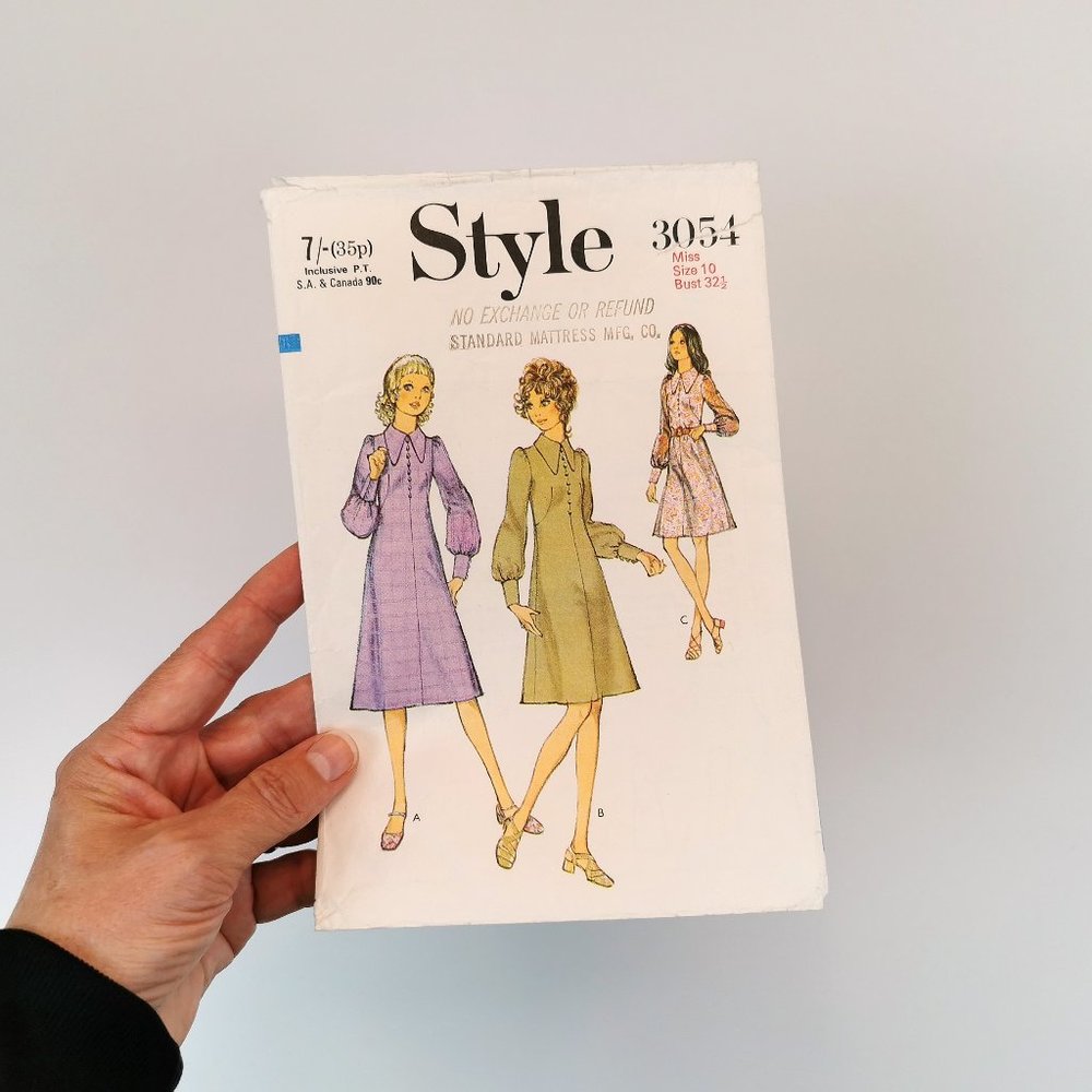 70s Style Sewing Pattern 3054 Dress Bust 32 1/2